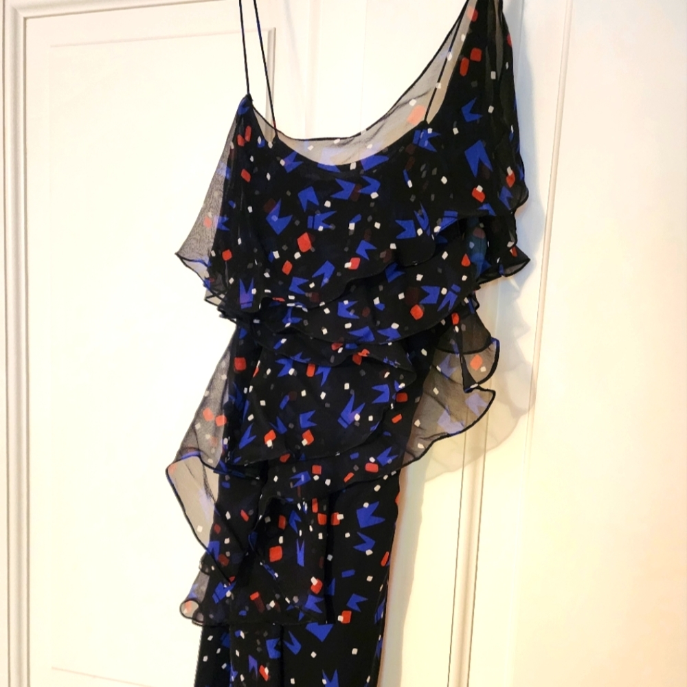 Diane Von Furstenberg (DVF) Cocktail Dress - Size 6